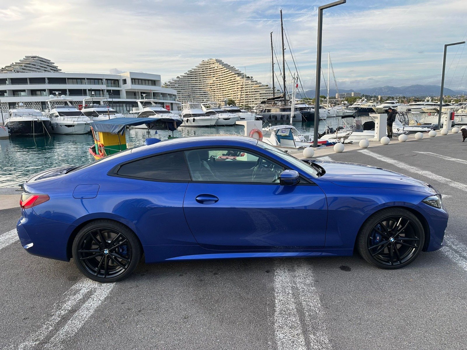 
								BMW Série 420d Pack M full									