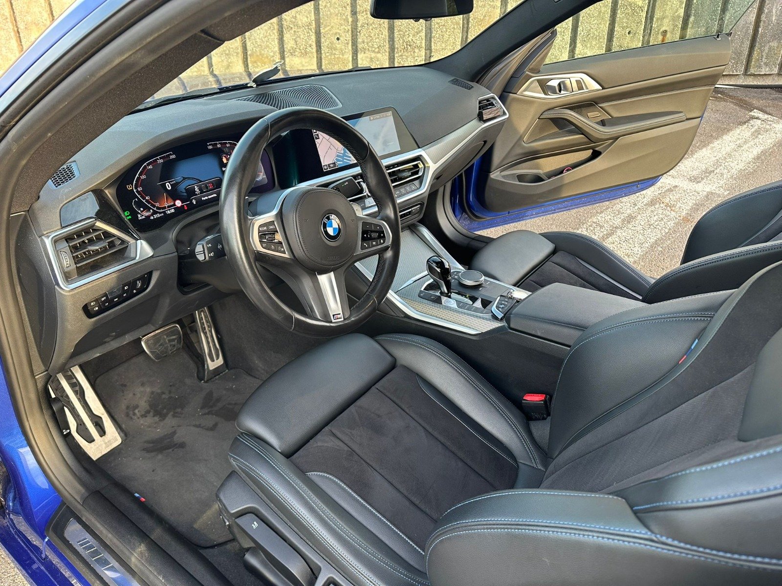 
								BMW Série 420d Pack M full									