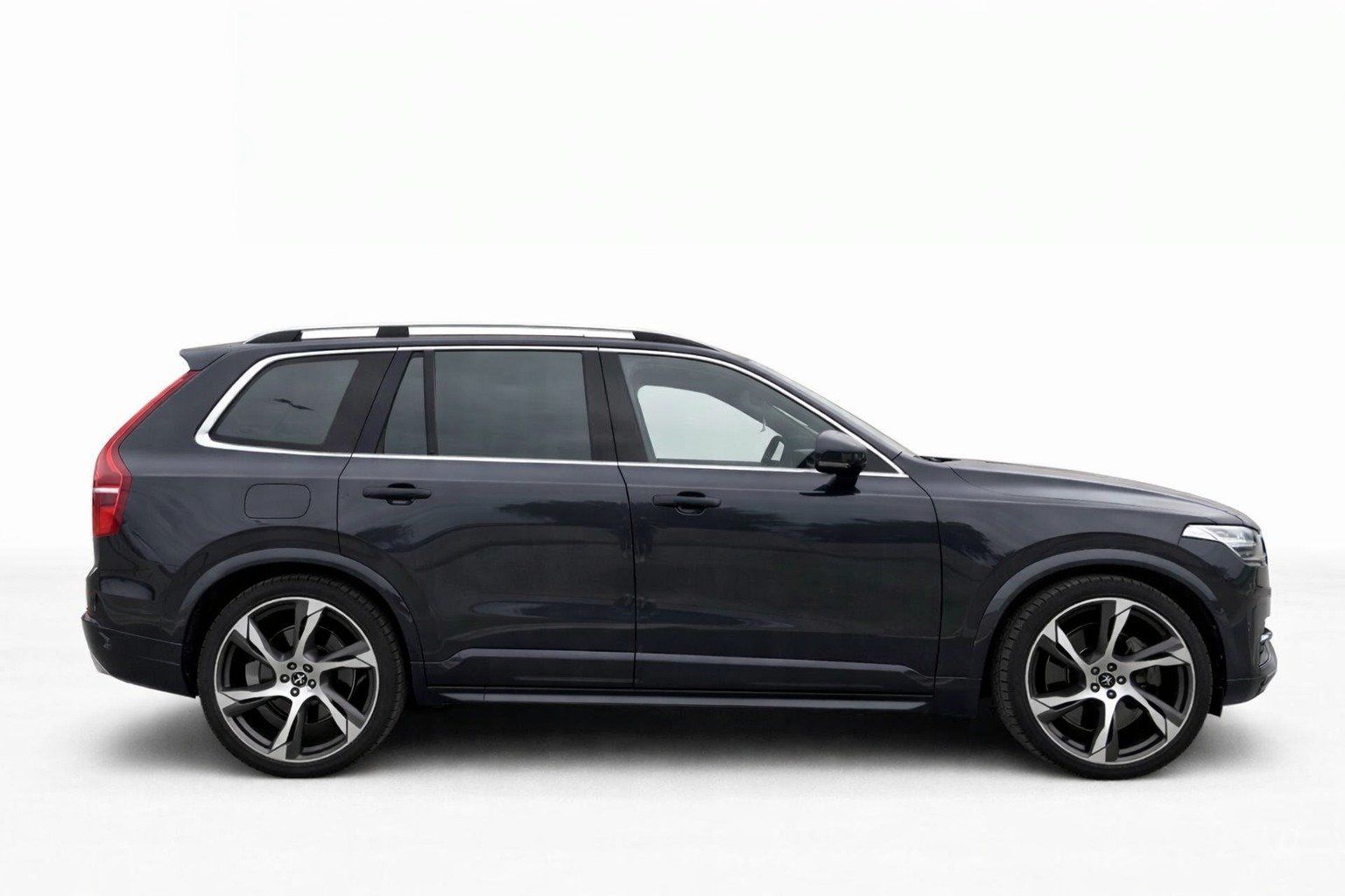 
								Volvo XC90 T8 Twin Engine 7 places full									